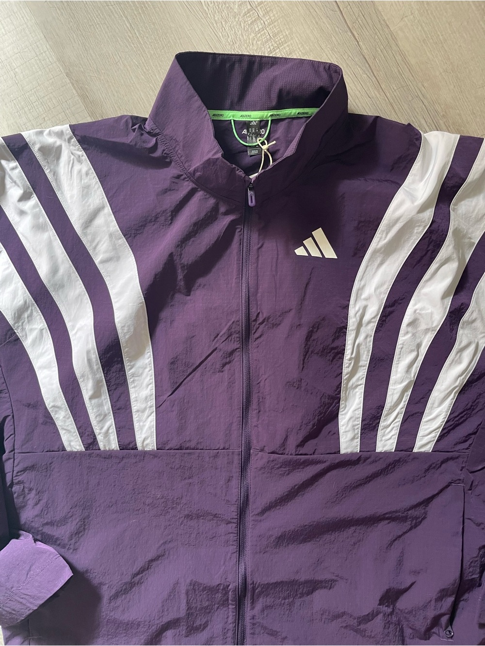 NWT ADIZERO RUNNING CARRERA JACKET MEN MEDIUM $135
